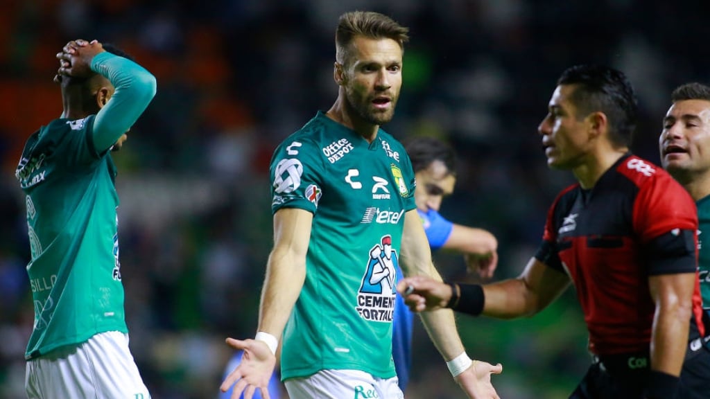 Colo Colo le saca ventaja a la UC por el fichaje de Gary Kagelmacher