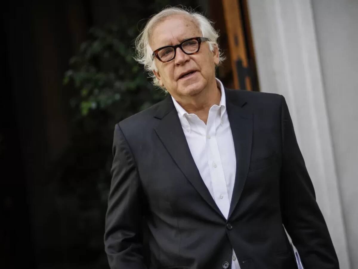 Jorge Burgos se refirió a los casos comprometidos por la Ley de Lobby: “Yo recomendaría hacer pública las agendas”