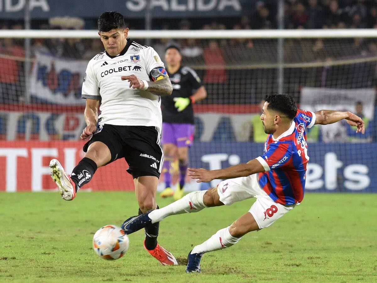 Colo Colo logra la hazaña y clasifica a octavos de final de la Copa Libertadores tras igualar ante Cerro Porteño