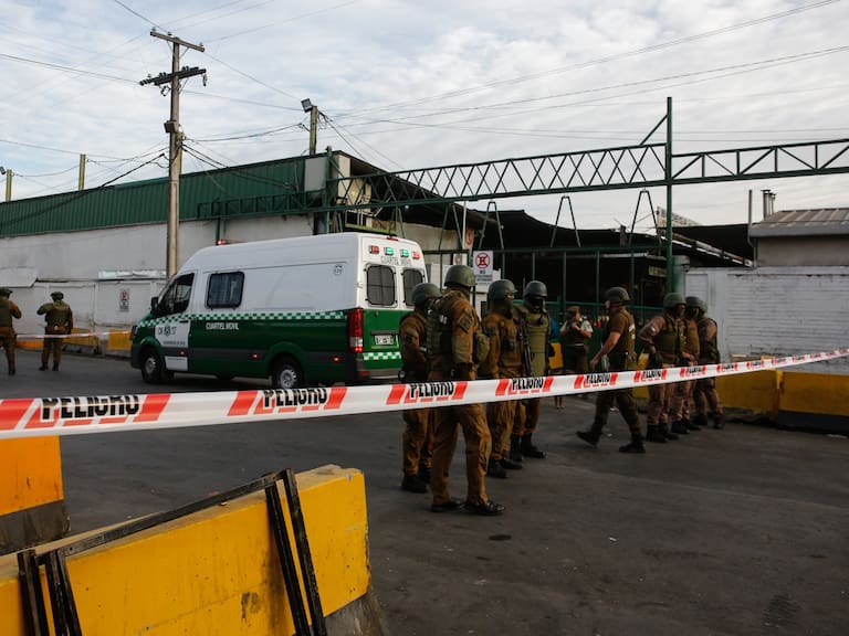 Mujer dispara y hiere a camarógrafo y guardia durante fiscalización en Lo Valledor