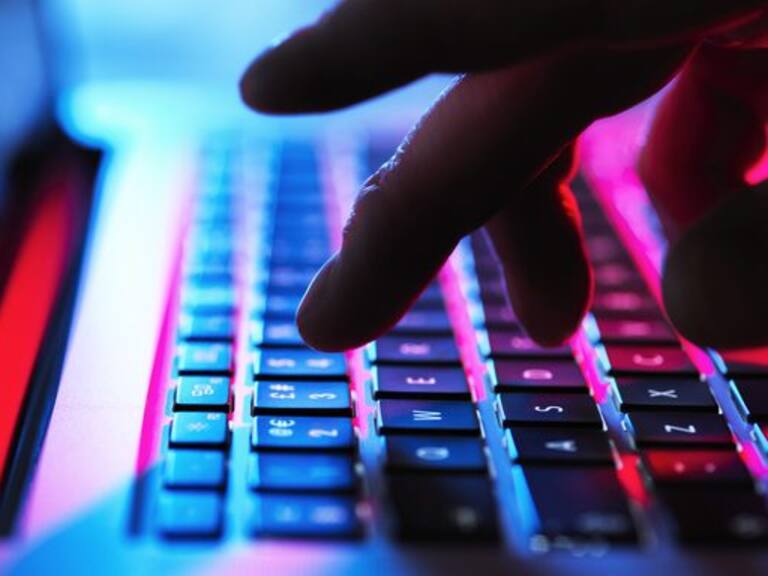 VTR cuestiona demanda colectiva del Sernac y asegura que reclamos son parte de un «efecto manada» en redes sociales