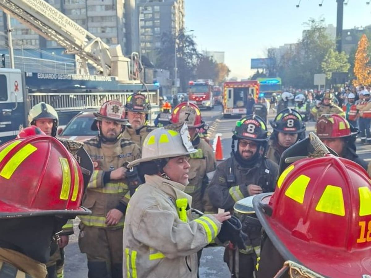 Incendio en Estación Central deja graves consecuencias: “Seis locales resultaron con daño mayor”