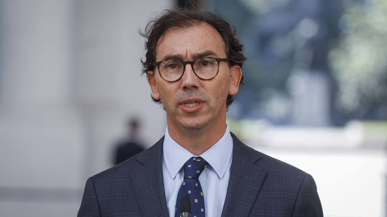Ministro de Educación, Raúl Figueroa