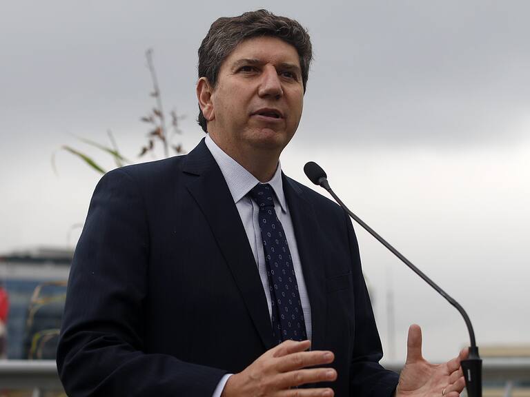 Reforma previsional: Ministro Cerda reiteró su voluntad de dialogar tras dudas de financiamiento del Pilar Solidario