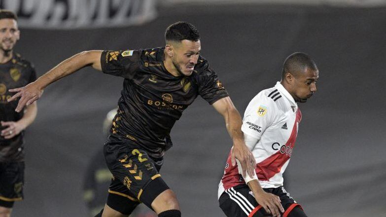 Ramiro González