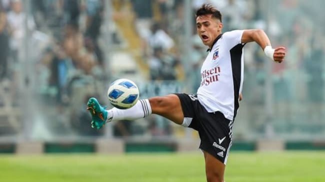 Pablo Solari es duda para enfrentar a Deportes Antofagasta por "síntomas de pubalgia"