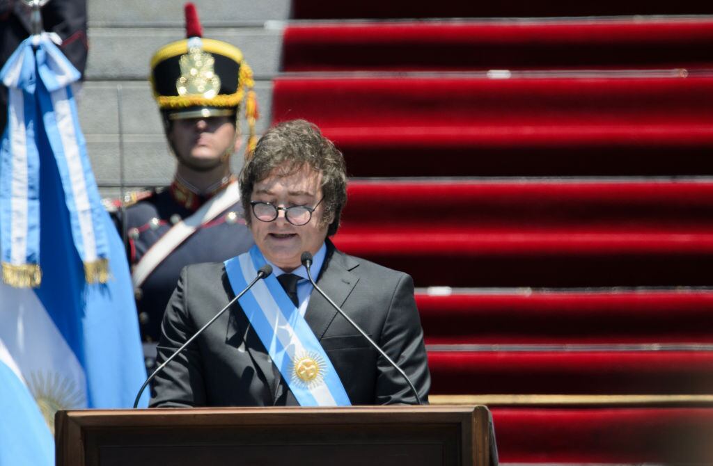 Javier Milei anula más de 5.000 contratos a trabajadores estatales