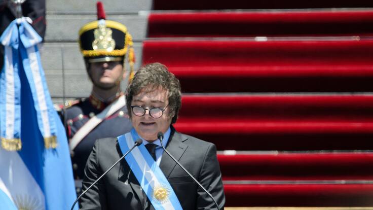 Javier Milei anula más de 5.000 contratos a trabajadores estatales por decreto
