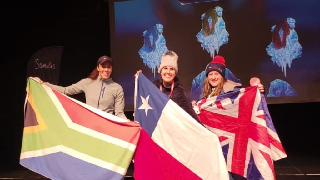 Bárbara Hernández gana siete medallas en el Mundial de Aguas Gélidas en Francia