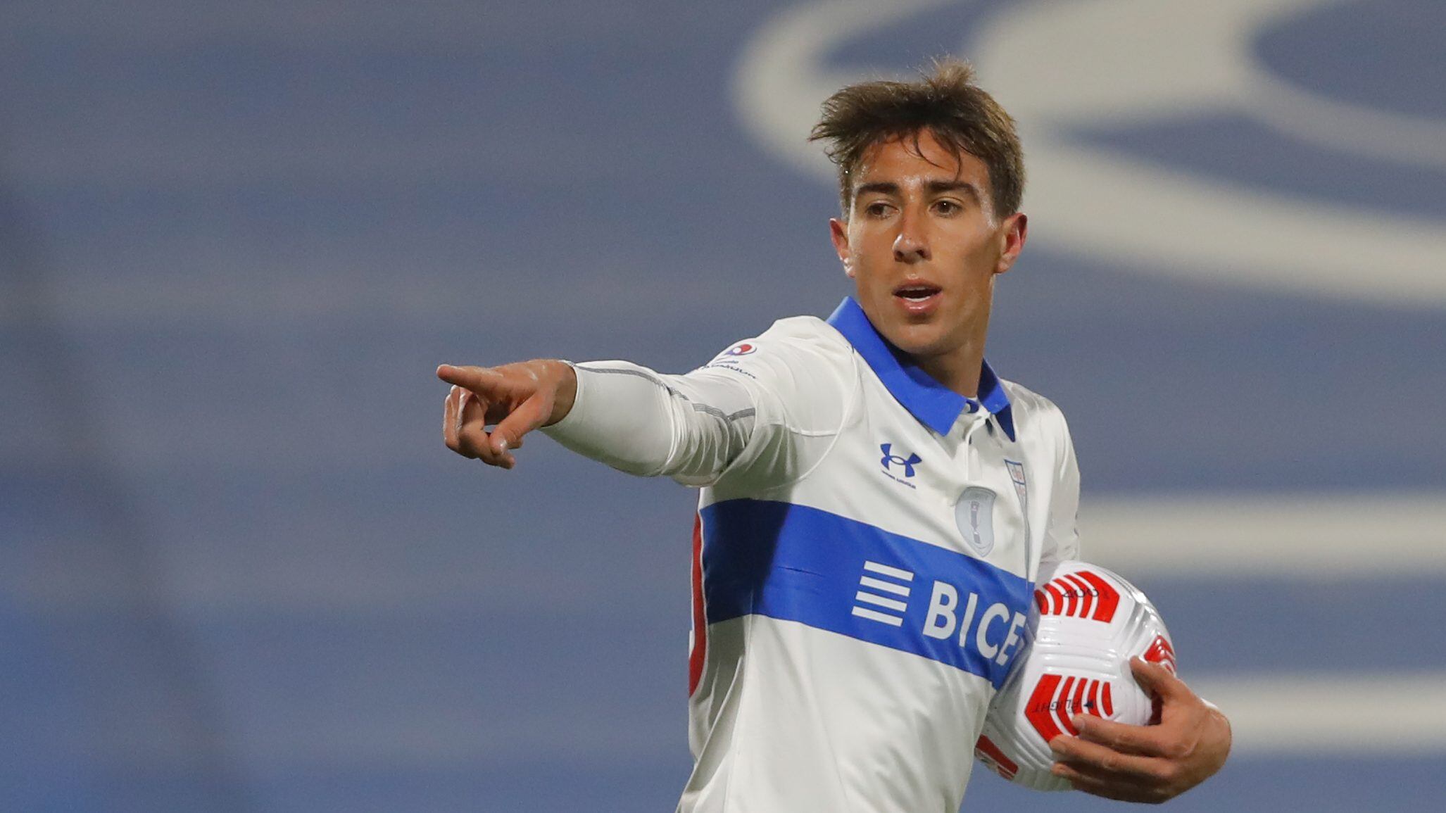 Diego Valencia La Roja