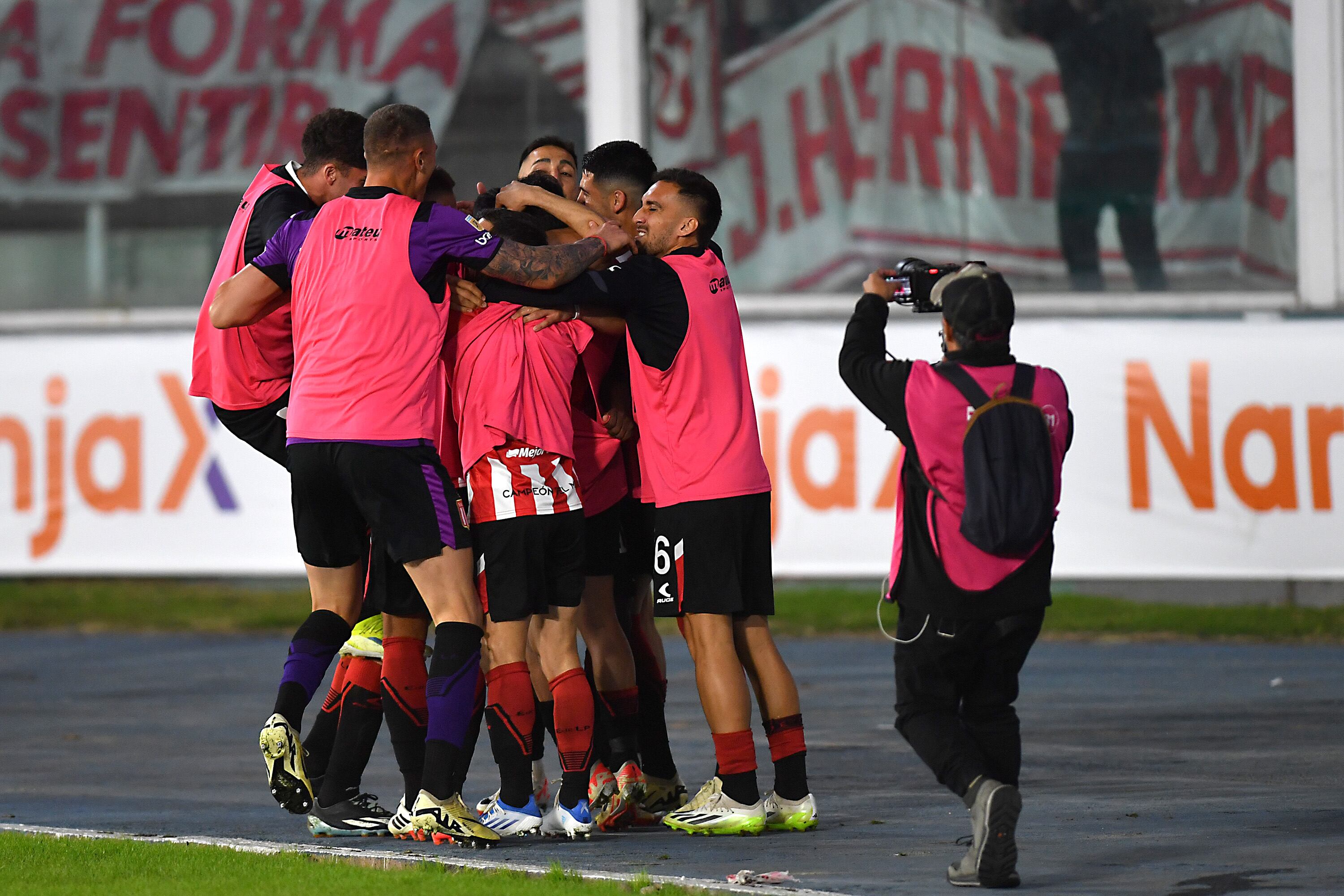 Estudiantes será rival de Vélez en la final de la Copa de la Liga Argentina 2024 | Getty Images