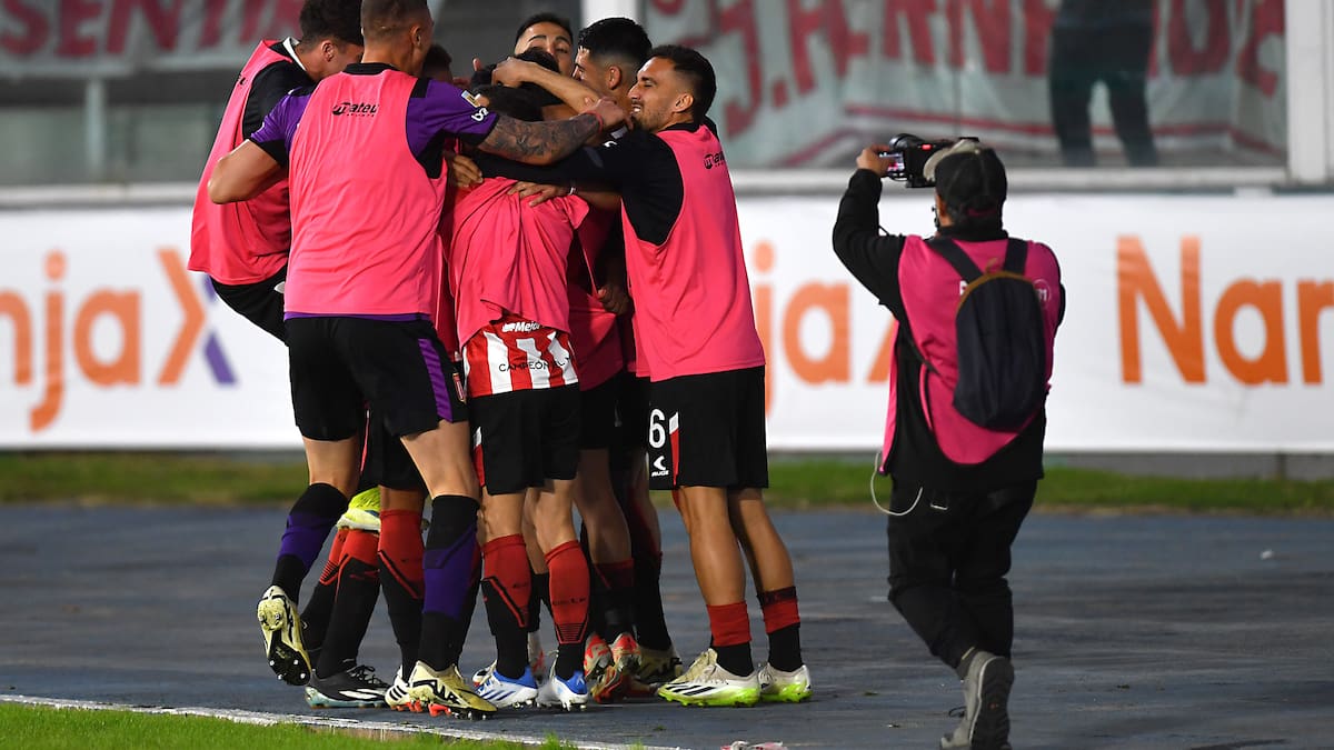 Estudiantes se impuso en dramática definición a Boca y será rival de Vélez en la final de la Copa de la Liga Argentina