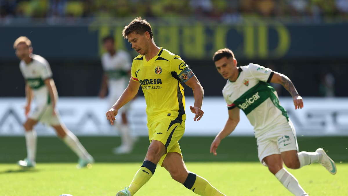 Lucas Cepeda y Elche no logran despegar en España