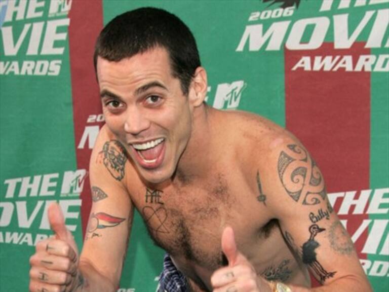 Steve-O logró completar el #Bottletapchallenge con su pene