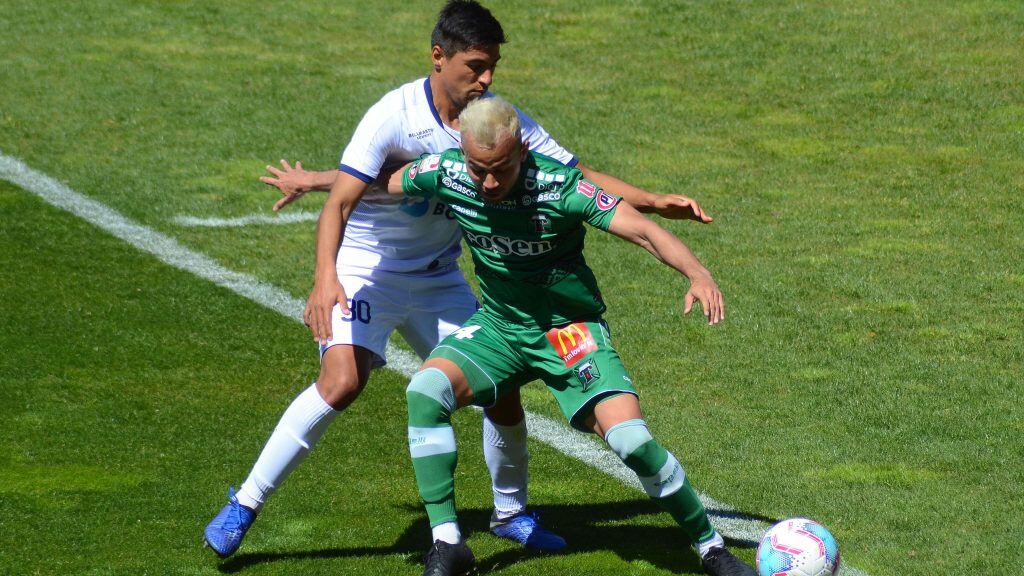 20 de Septiembre de 2020 /  VALPARAISODeportes Santa Cruz vs Deportes Temuco  
Campeonato Juegaenlinea.com 2020 jugado en el estadio de Fiscal de Talca 
FOTO: PABLO OVALLE ISASMENDI/AGENCIAUNO