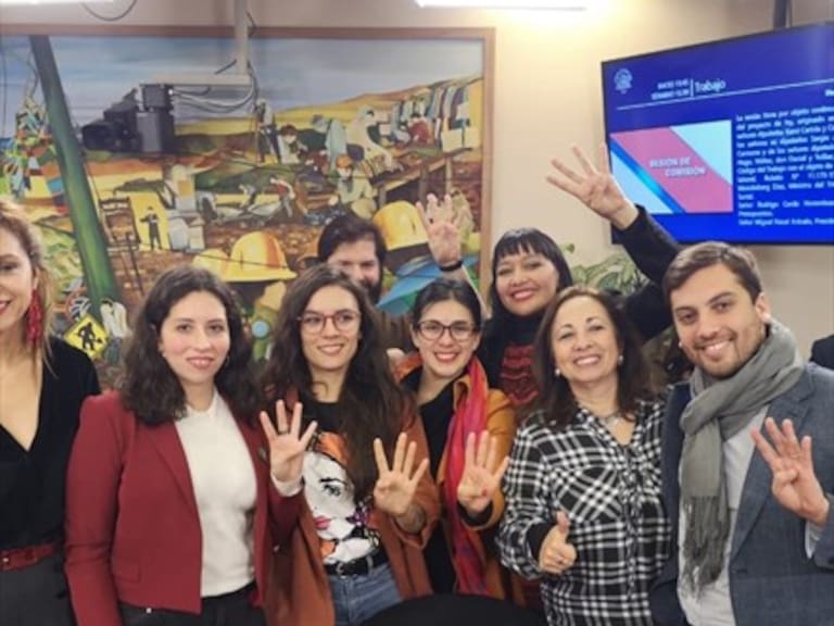 Comisión de Trabajo de la Cámara aprobó proyecto para reducir jornada laboral a 40 horas