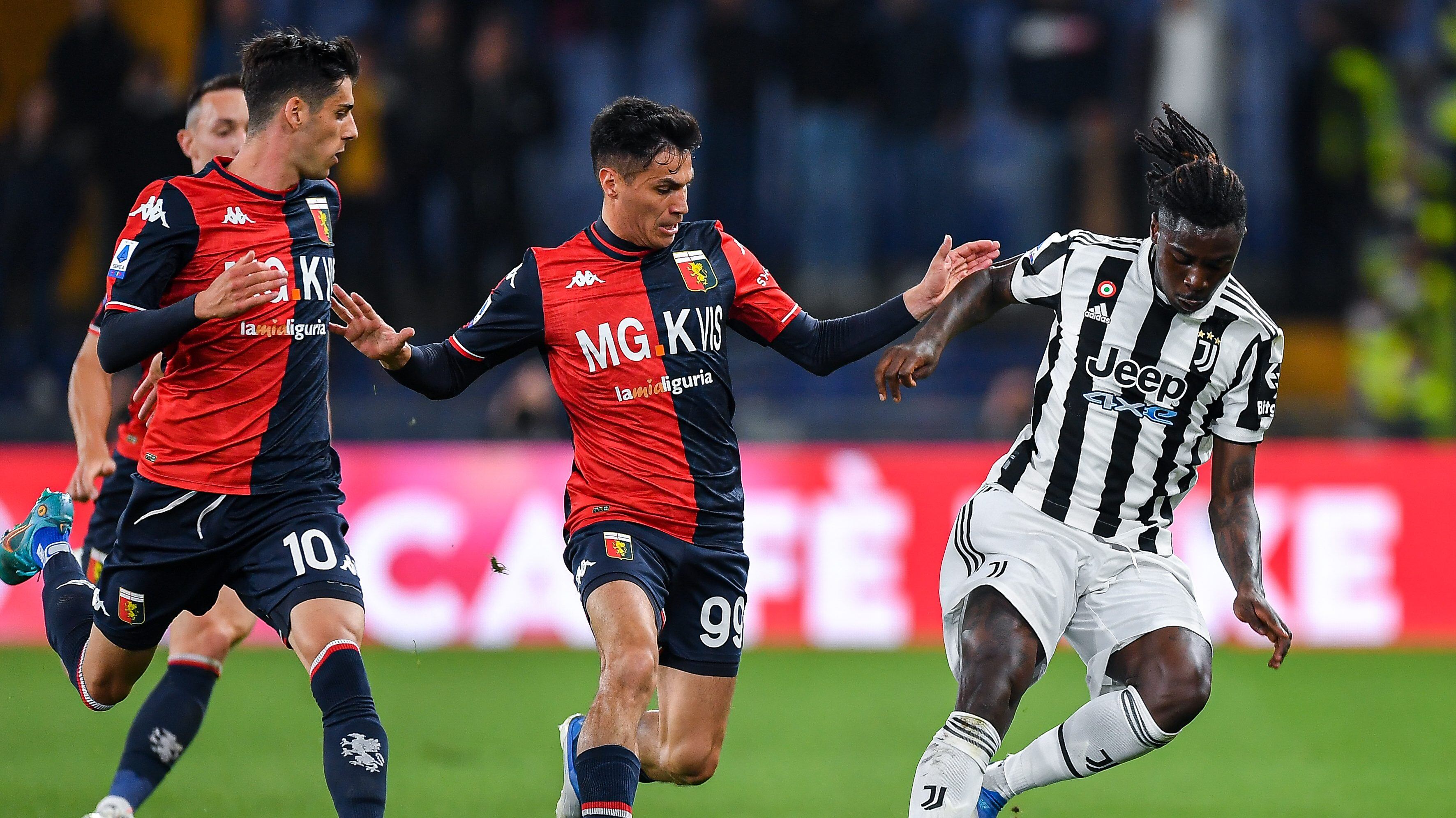 Genoa de Pablo Galdames consigue agónico triunfo ante la Juventus