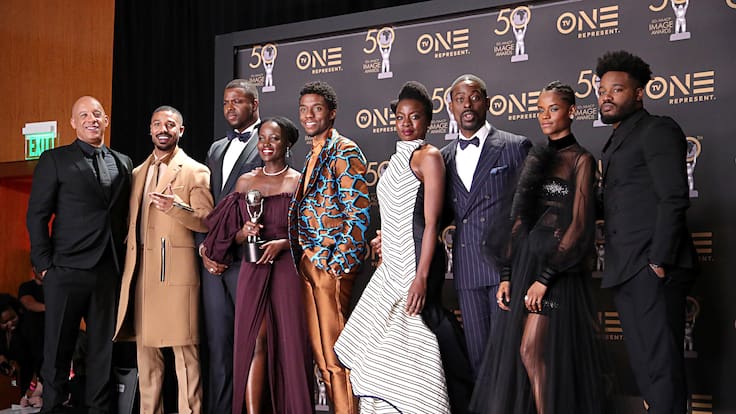 Reconocida actriz de Black Panther revela enfermedad que la afecta hace una década: “Ya no quiero callarlo”