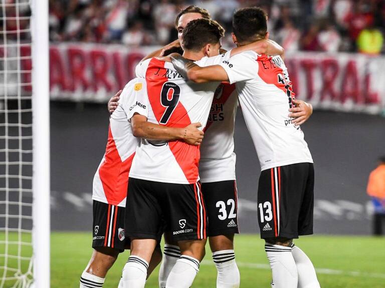 River Plate, con Paulo Díaz en cancha, volvió a los triunfos ante Patronato de Lucas Barrios