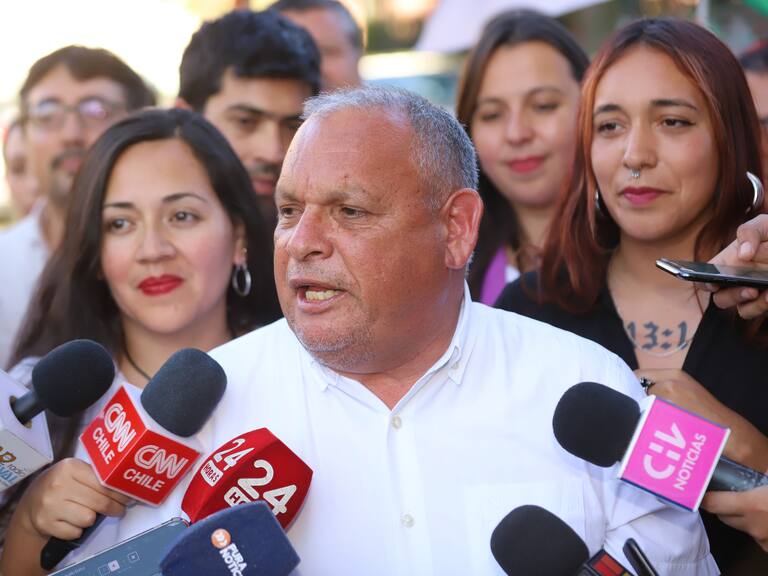 Con más del 60%: Rodrigo Mundaca se impone sobre Hoffmann y es reelecto gobernador en la región de Valparaíso