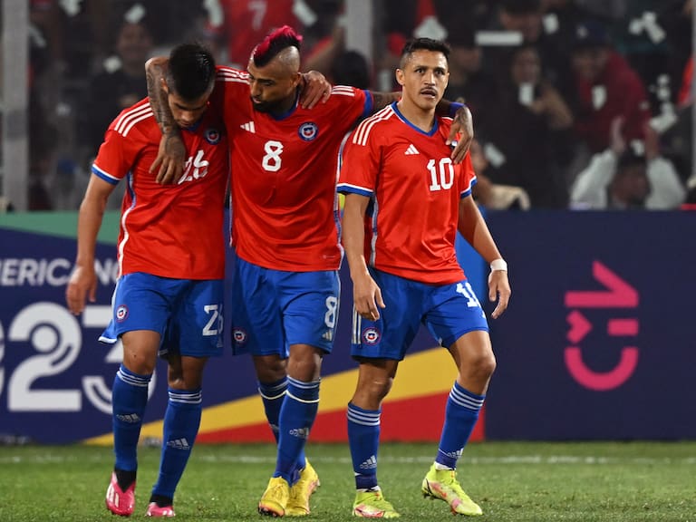 Fin a la Generación Dorada: Chile oficializa la nómina para los partidos ante Brasil y Uruguay