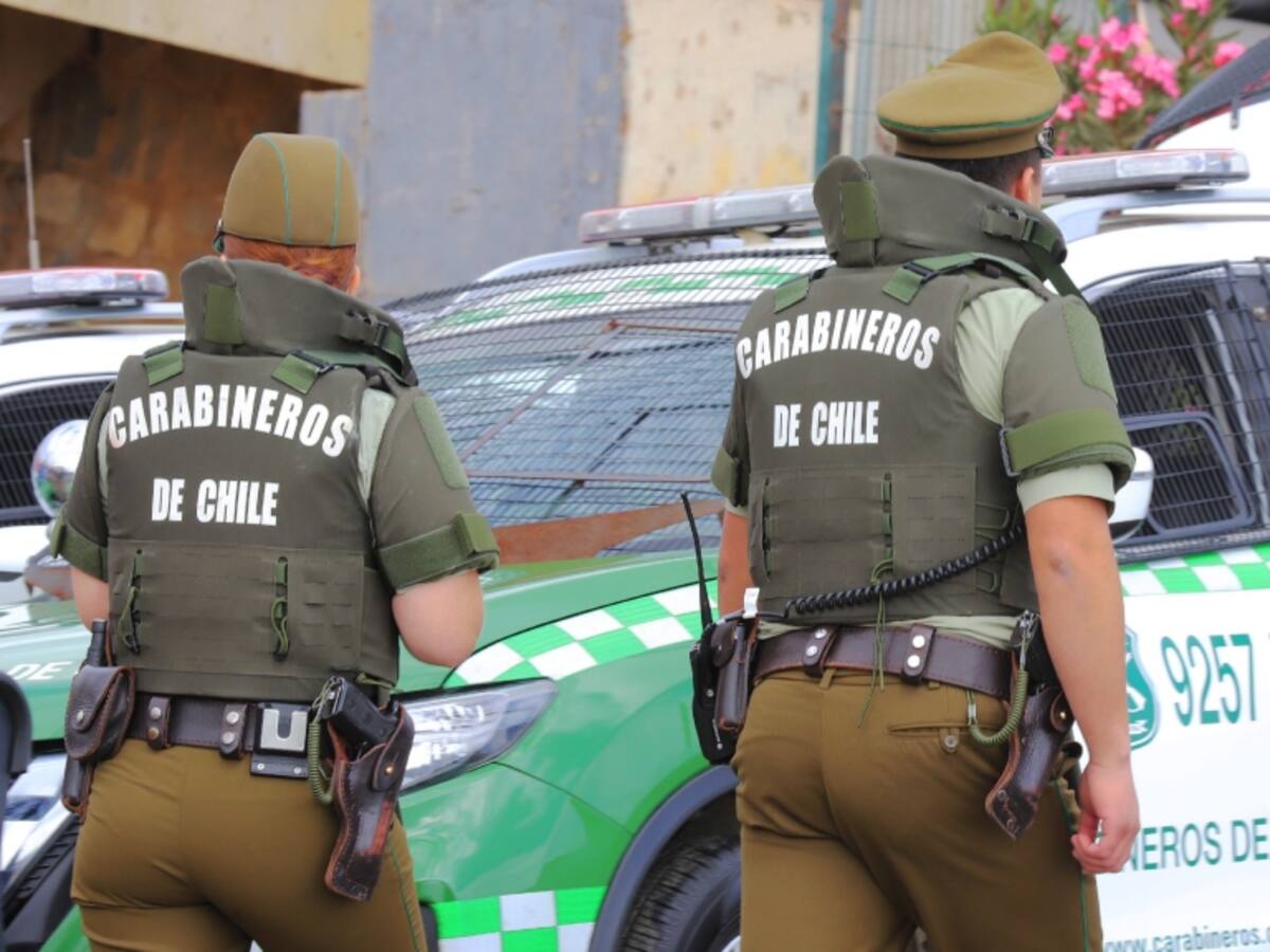 Detienen a 3 sujetos dedicados al robo de autos por intentar atropellar a carabineros en Reñaca