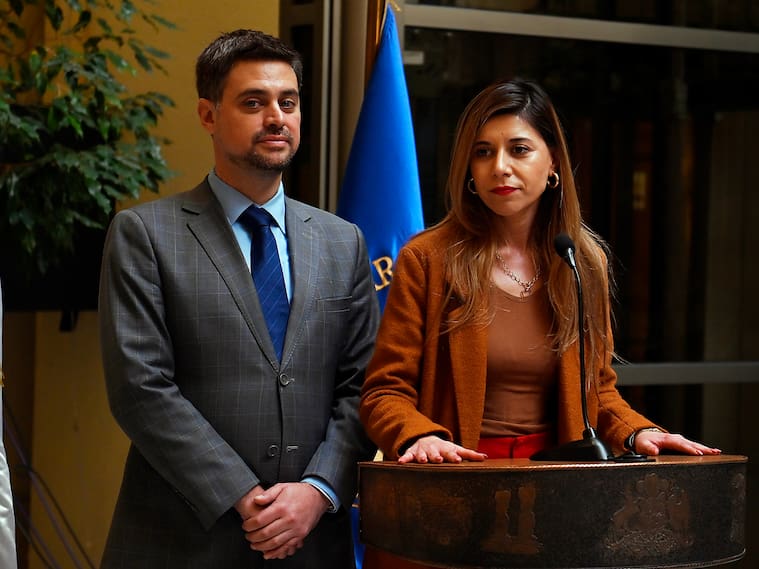 Agencia UNO | Los diputados Daniel Manouchehri y Daniella Cicardini