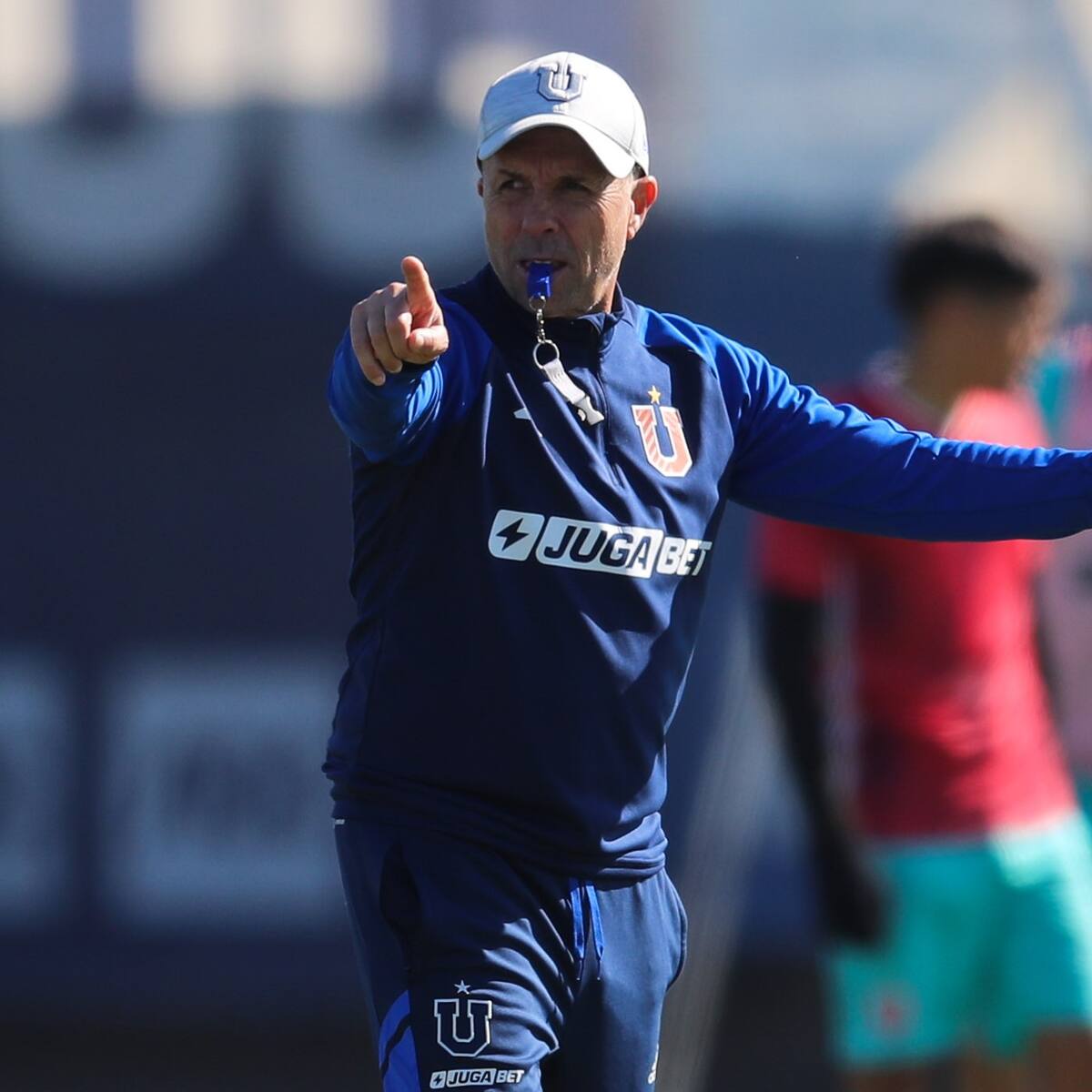Gustavo Álvarez fue escogido como el mejor técnico del primer semestre en el Campeonato Nacional 2024