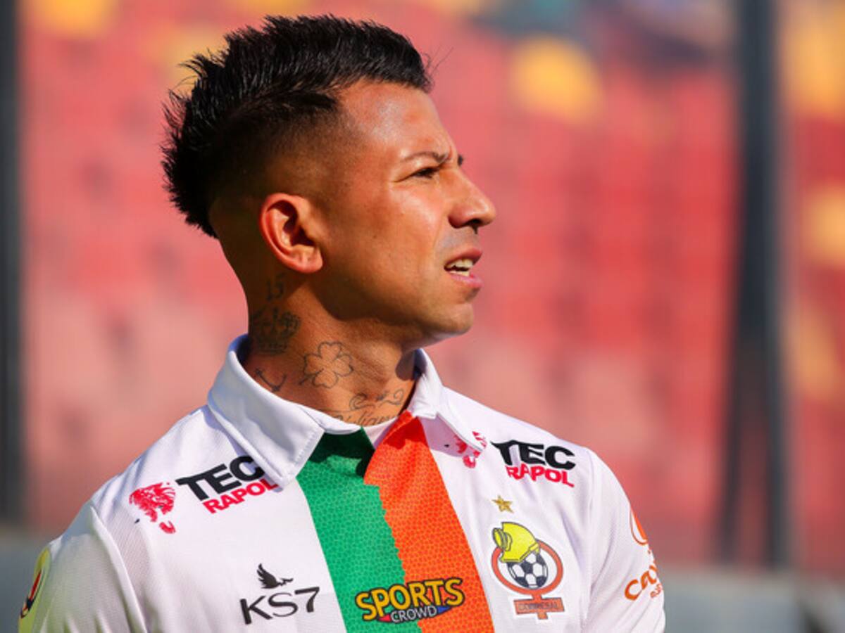 “Transforma cada jugada en una obra de arte”: Leonardo Valencia es presentado como flamante refuerzo de elenco santiaguino para la temporada 2025