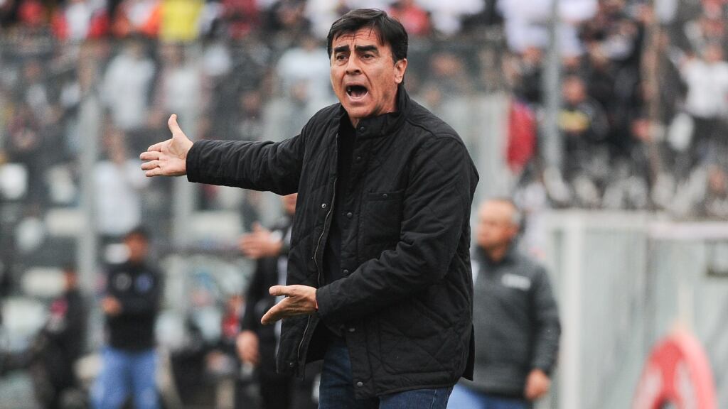 Gustavo Quinteros lamenta el sufrido triunfo ante la UC: "Era para liquidar el partido tres veces antes"