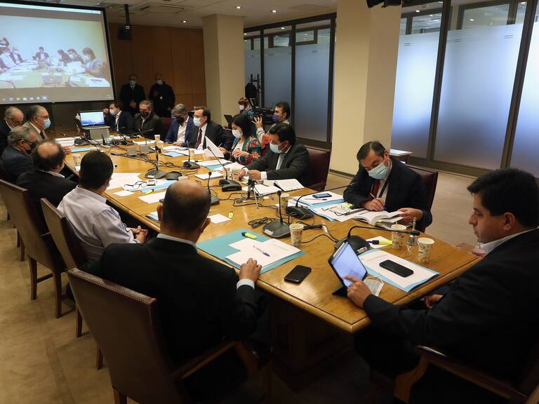 Cuarto retiro de las AFP: ¿en qué quedó el proyecto luego de la primera cita de la Comisión Mixta?