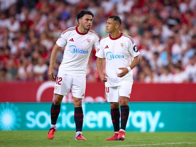 Alexis Sánchez y Gabriel Suazo podrían quedarse sin técnico al comenzar 2026