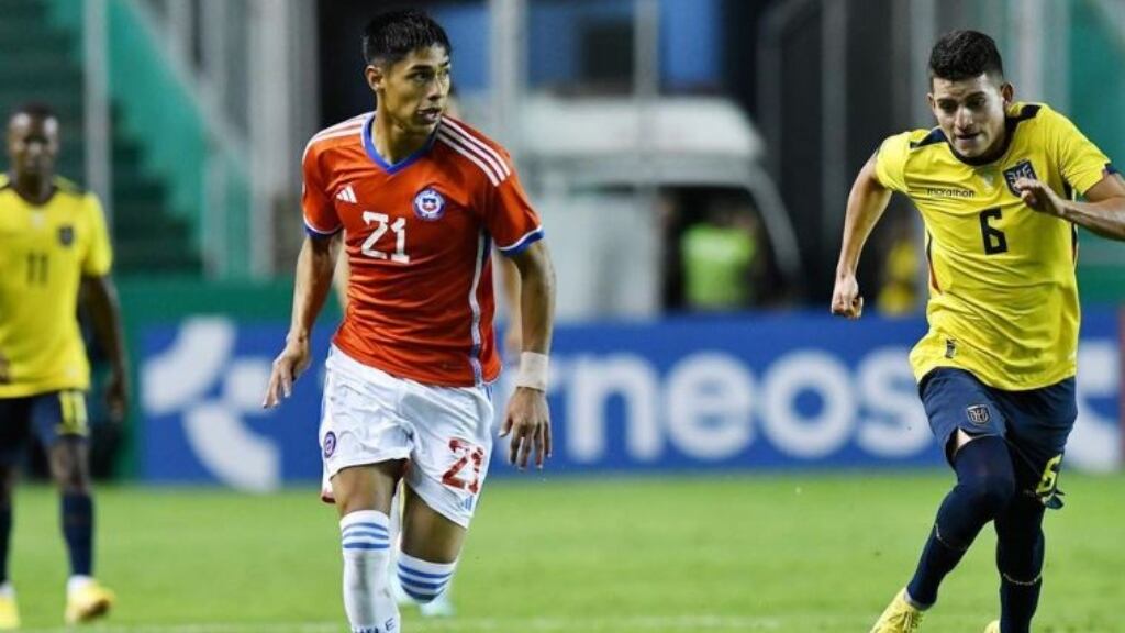 AC Milan acelera negociaciones para contar con Darío Osorio hasta 2027