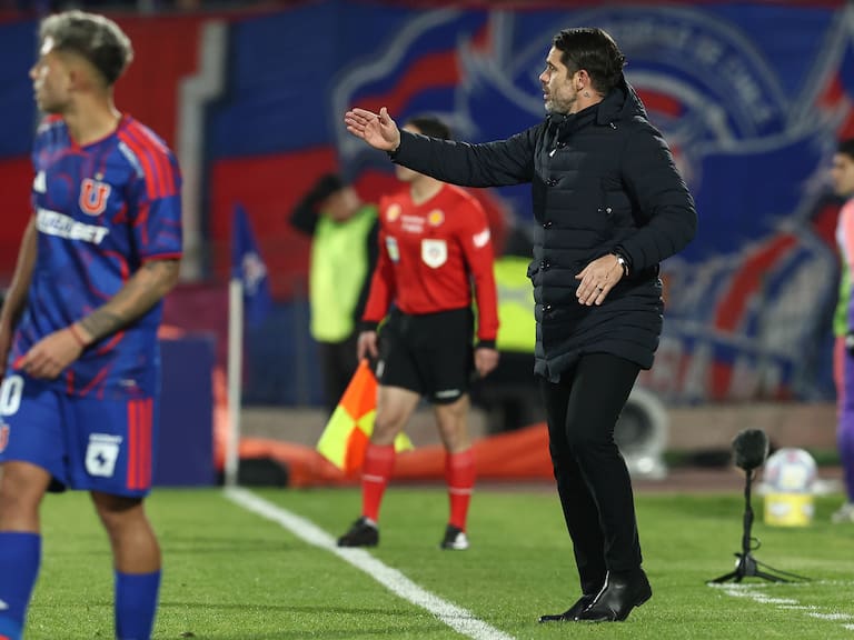 Fernando Gago, entrenador de la Universidad de Chile