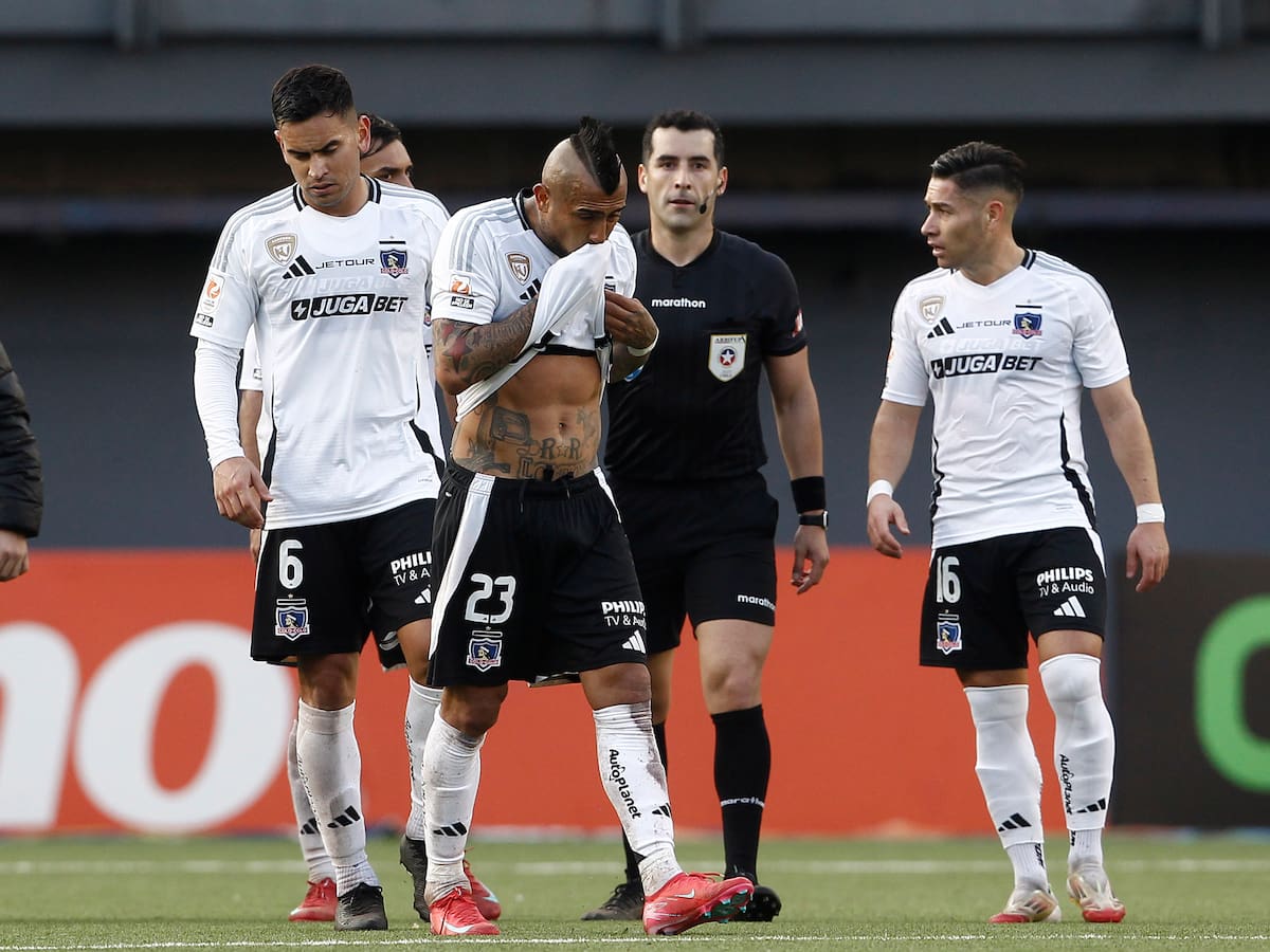 Colo Colo sufre inesperada baja: jugador será operado y arriesga perderse el resto de la temporada