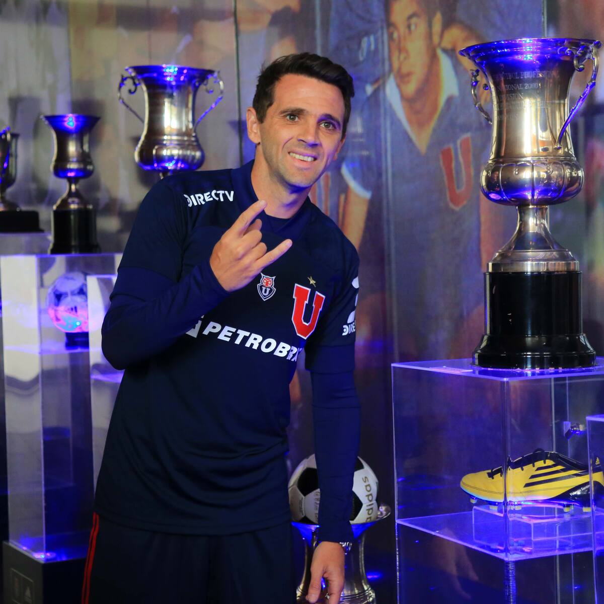 Montillo anuncia a los primeros invitados para su despedida en el Nacional: uno fue subcampeón del mundo con Argentina
