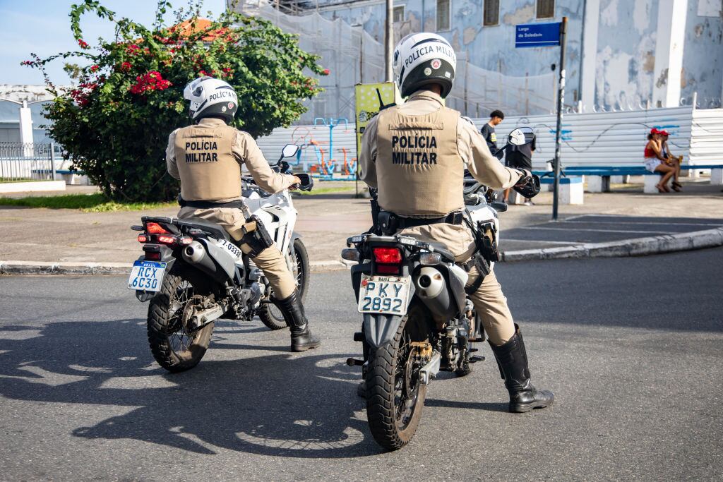 La Policía Militar custodia las calles en Brasil