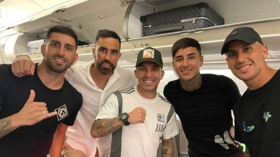 Gary Medel comanda a los "europeos" de la Roja que llegarán el lunes a Santiago