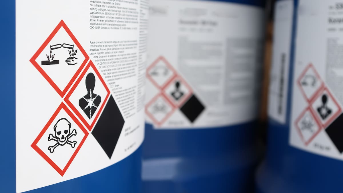 Contraloría inicia sumario por irregularidades en manejo de sustancia química altamente inflamable en Arica