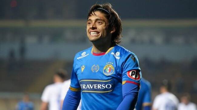 Joaquín Montecinos: "Si sigo así en lo individual y colectivo, sé que llegará una oportunidad en la selección chilena"