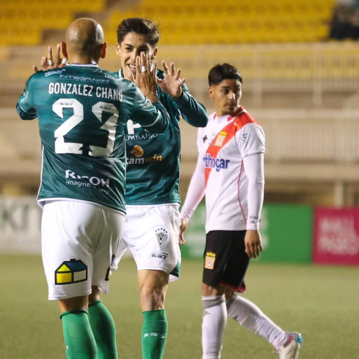 Santiago Wanderers fue el gran ganador de la jornada sabatina de la Primera B