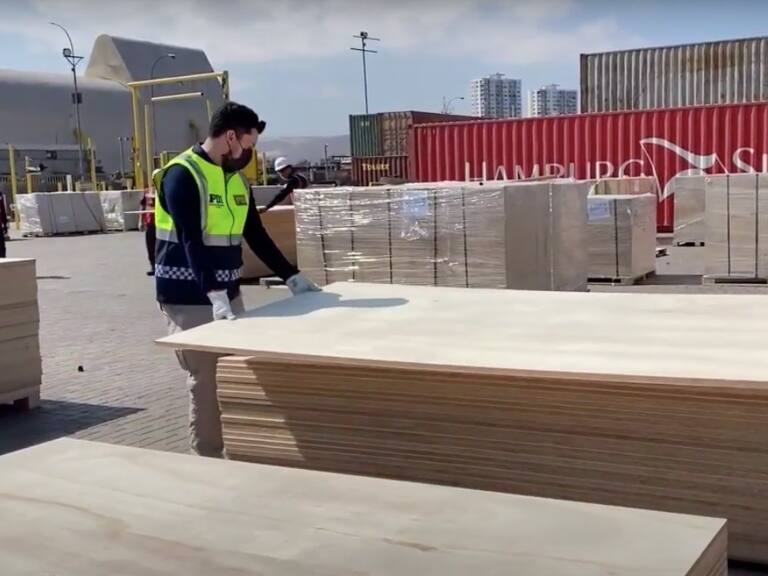 PDI incauta en el Puerto de Arica más de 2 toneladas de droga que serían enviados hacia Europa