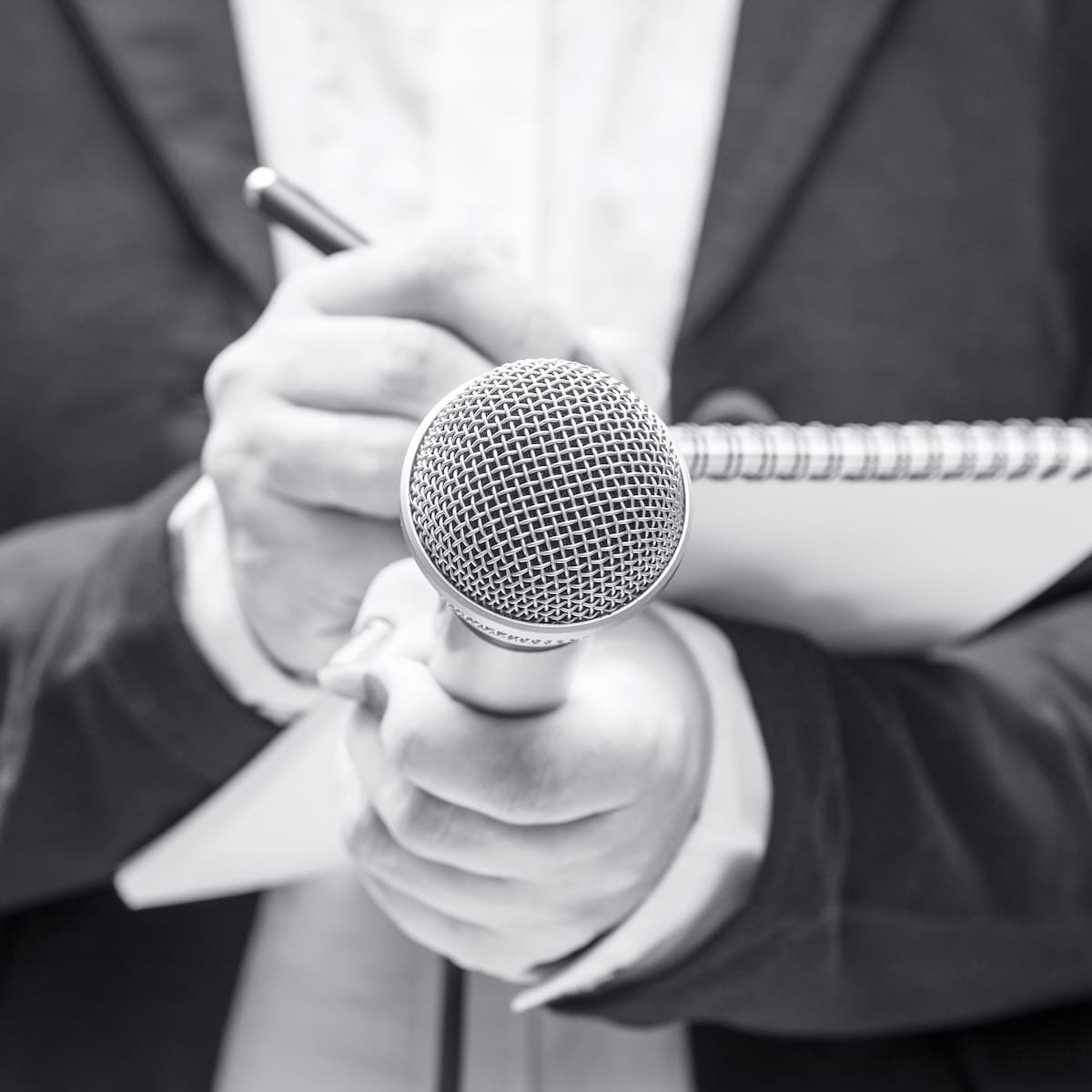 Luto en las comunicaciones: confirman muerte de conocido periodista chileno