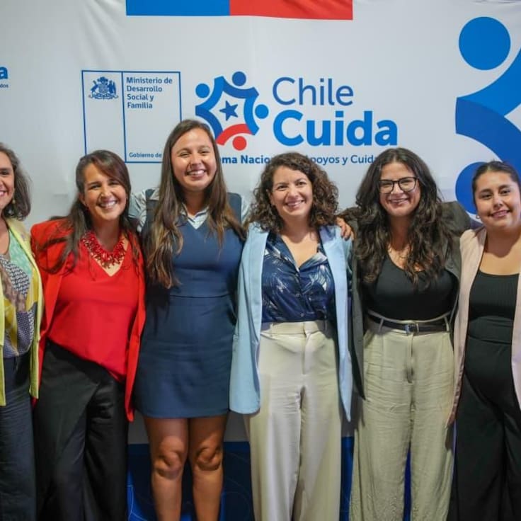 Gobierno lanza oficialmente programa Chile Cuida para apoyar a más de 6.000 cuidadores en el país