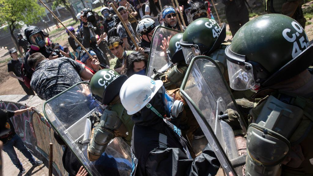 Marcha, Día del Encuentro Entre dos Mundos, día de la raza, manifestación, 1024x576 jpg ok