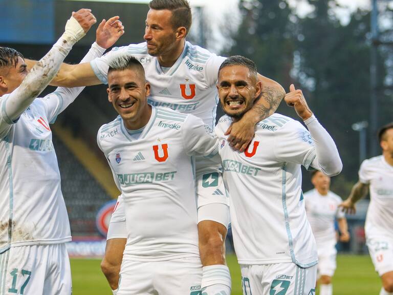 Universidad de Chile es el sólido puntero del fútbol chileno | Agencia Uno