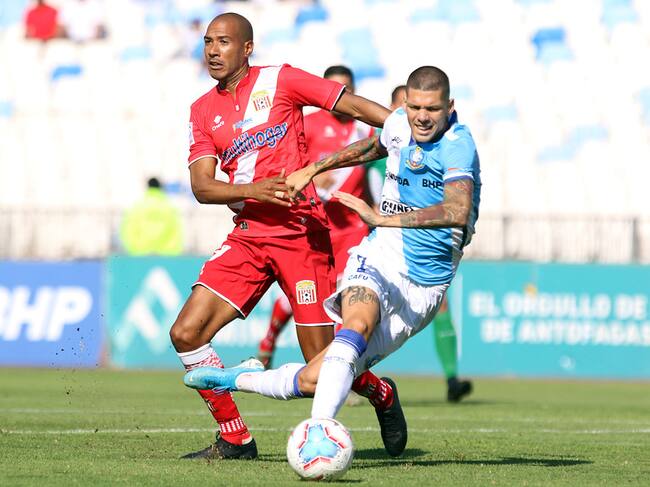 Antofagasta-Curicó en el Estadio regional Calvo y Bascuñán