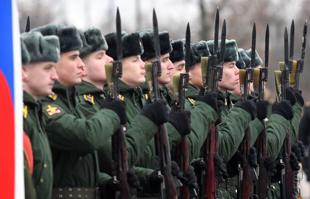 Soldados de Rusia en una ceremonia en Saint Petersburgo