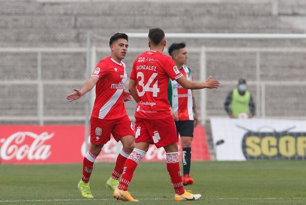 Palestino no levanta cabeza y Curicó Unido lo derrotó en La Cisterna