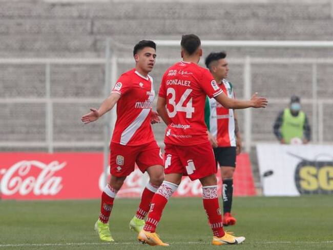 Palestino no levanta cabeza y Curicó Unido lo derrotó en La Cisterna